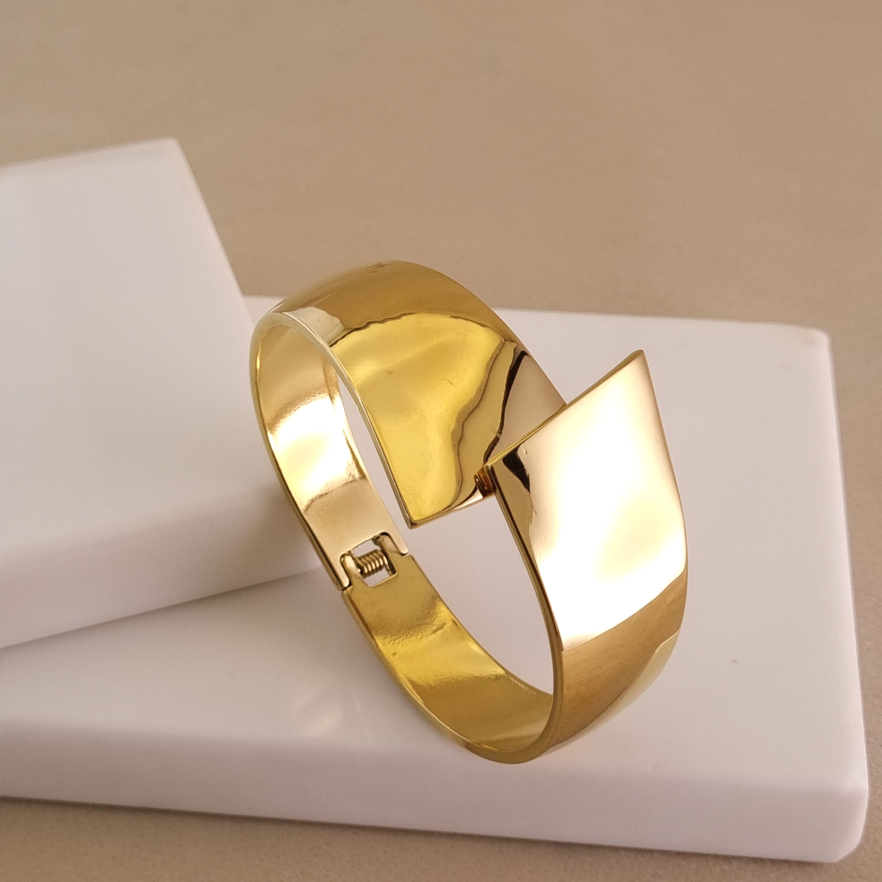 Sculptural Contour Cuff