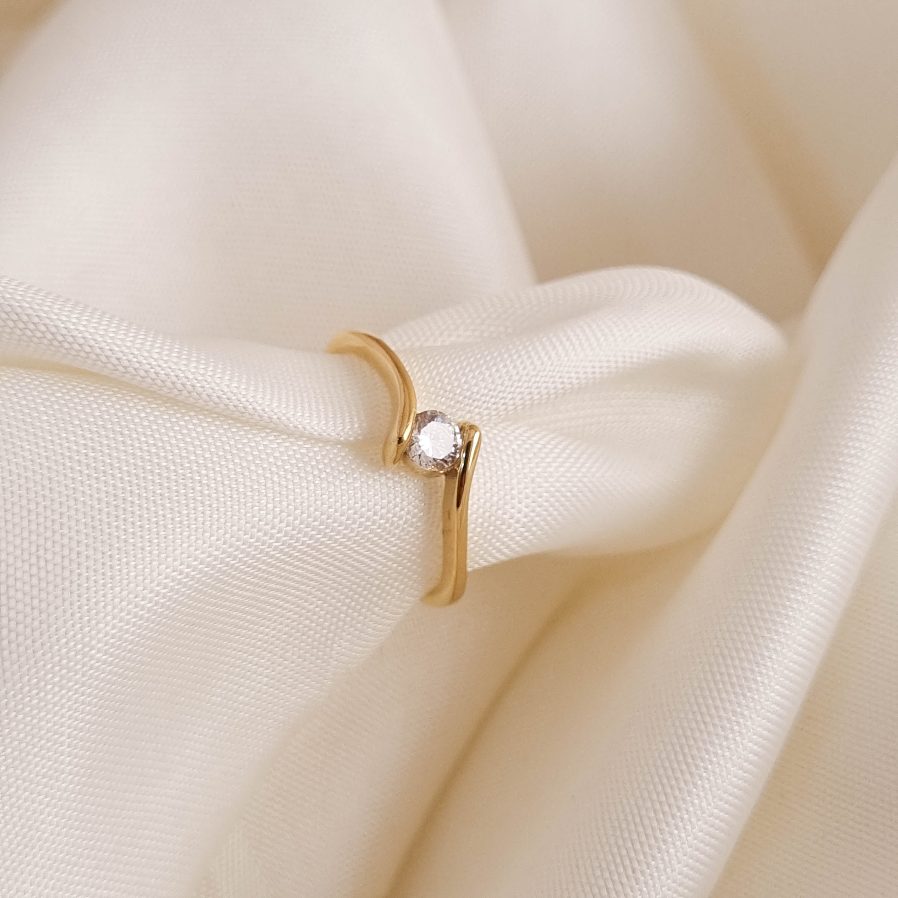 Serene Wave Solitaire