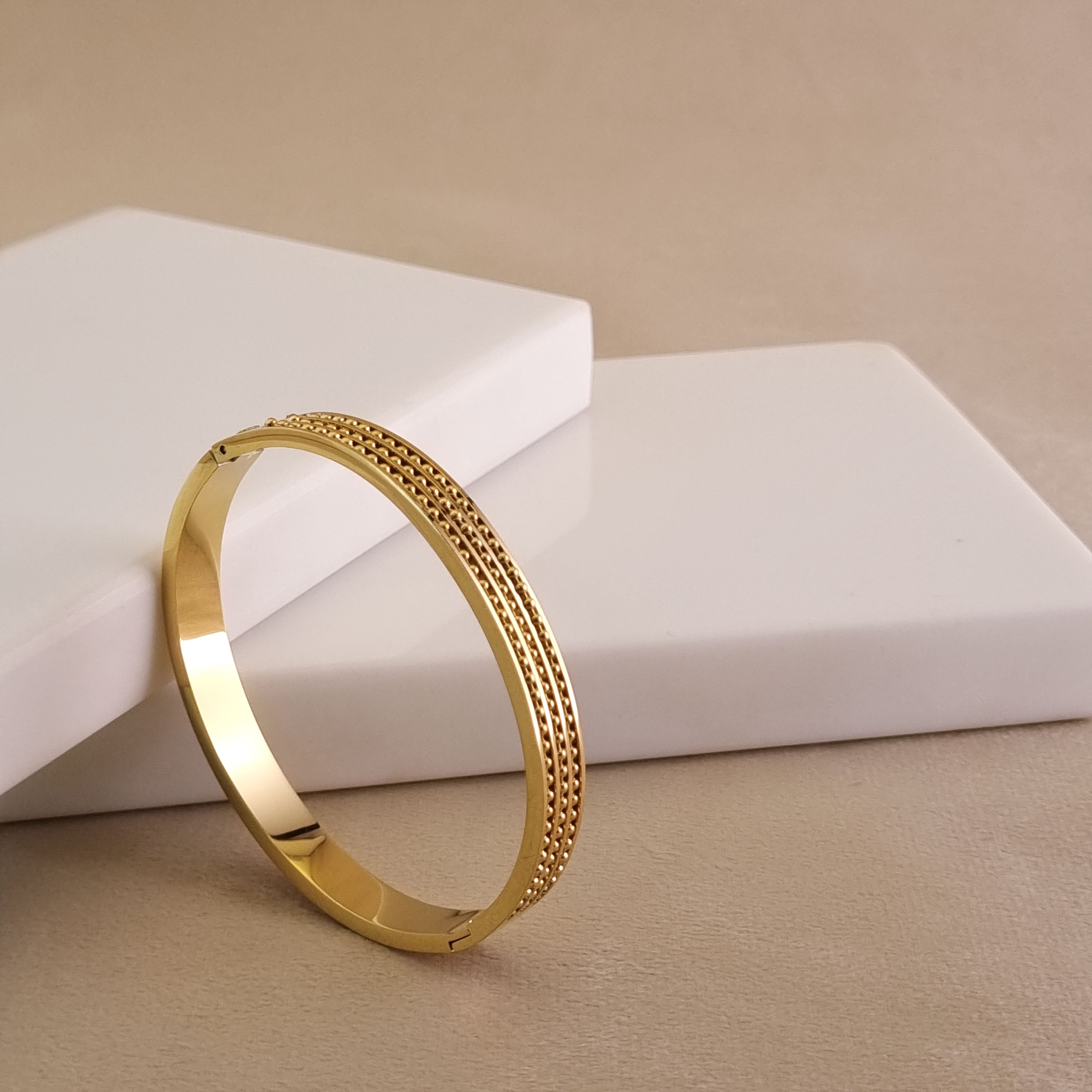 Serene Beaded Bangle