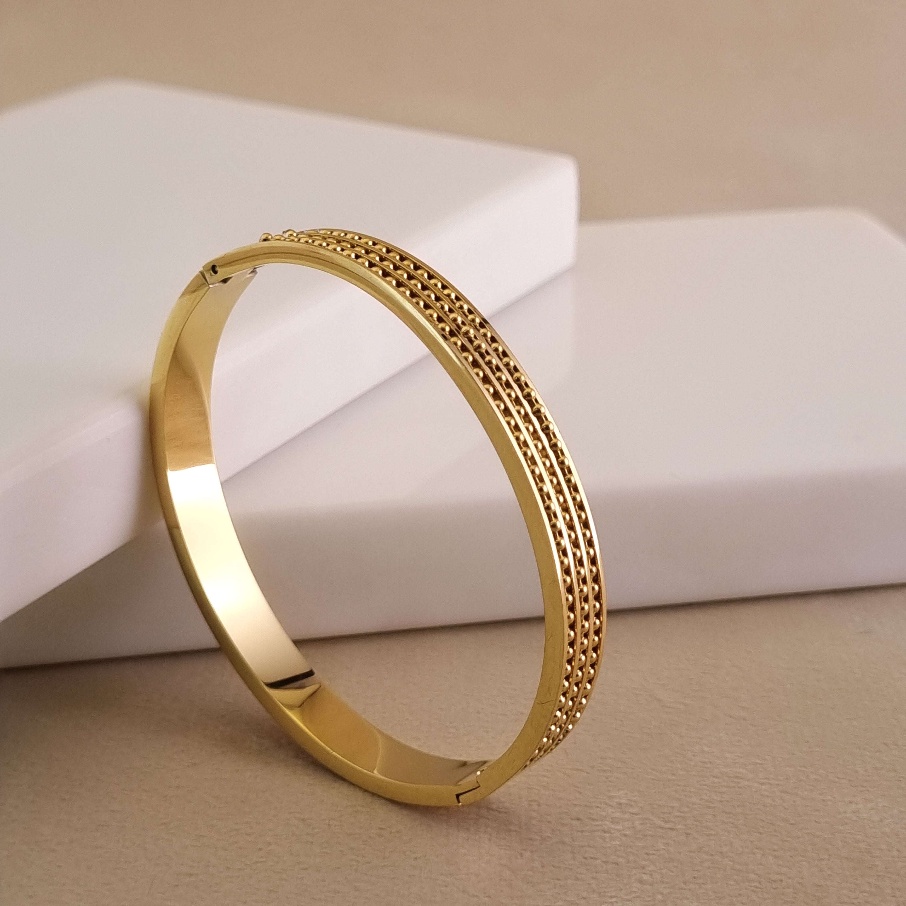 Serene Beaded Bangle