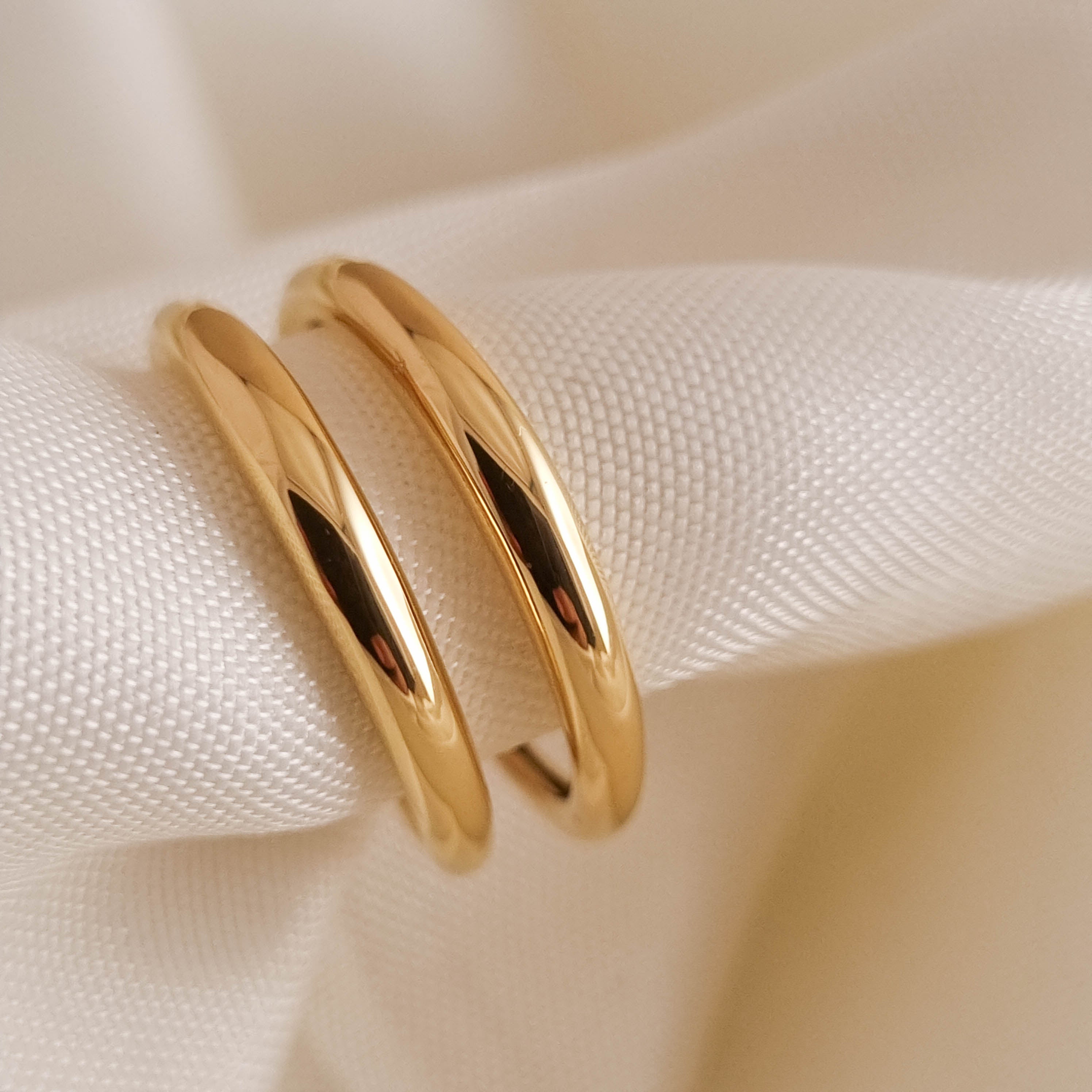 Minimalist Duet Ring