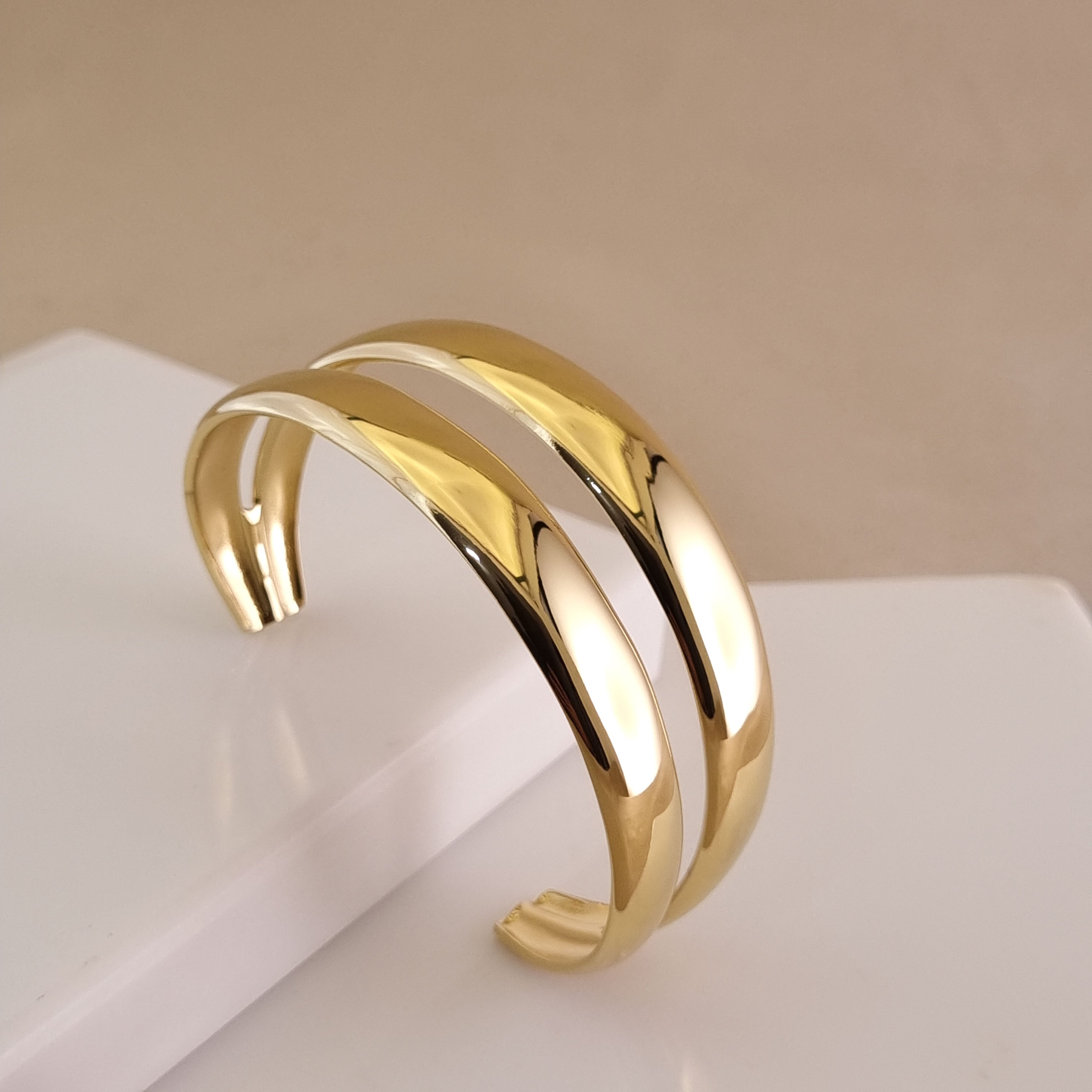 Minimalist Duet Cuff Set