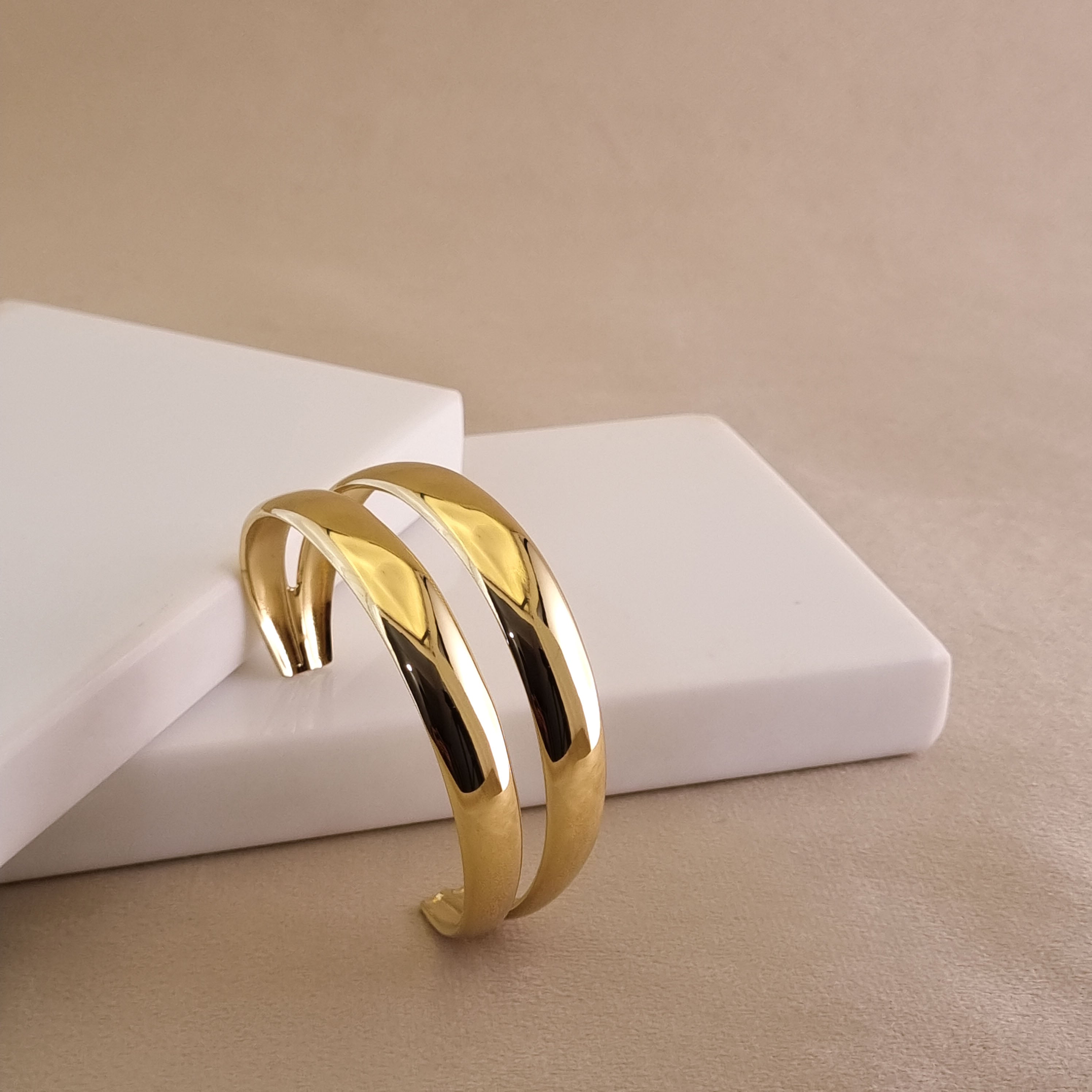 Minimalist Duet Cuff Set