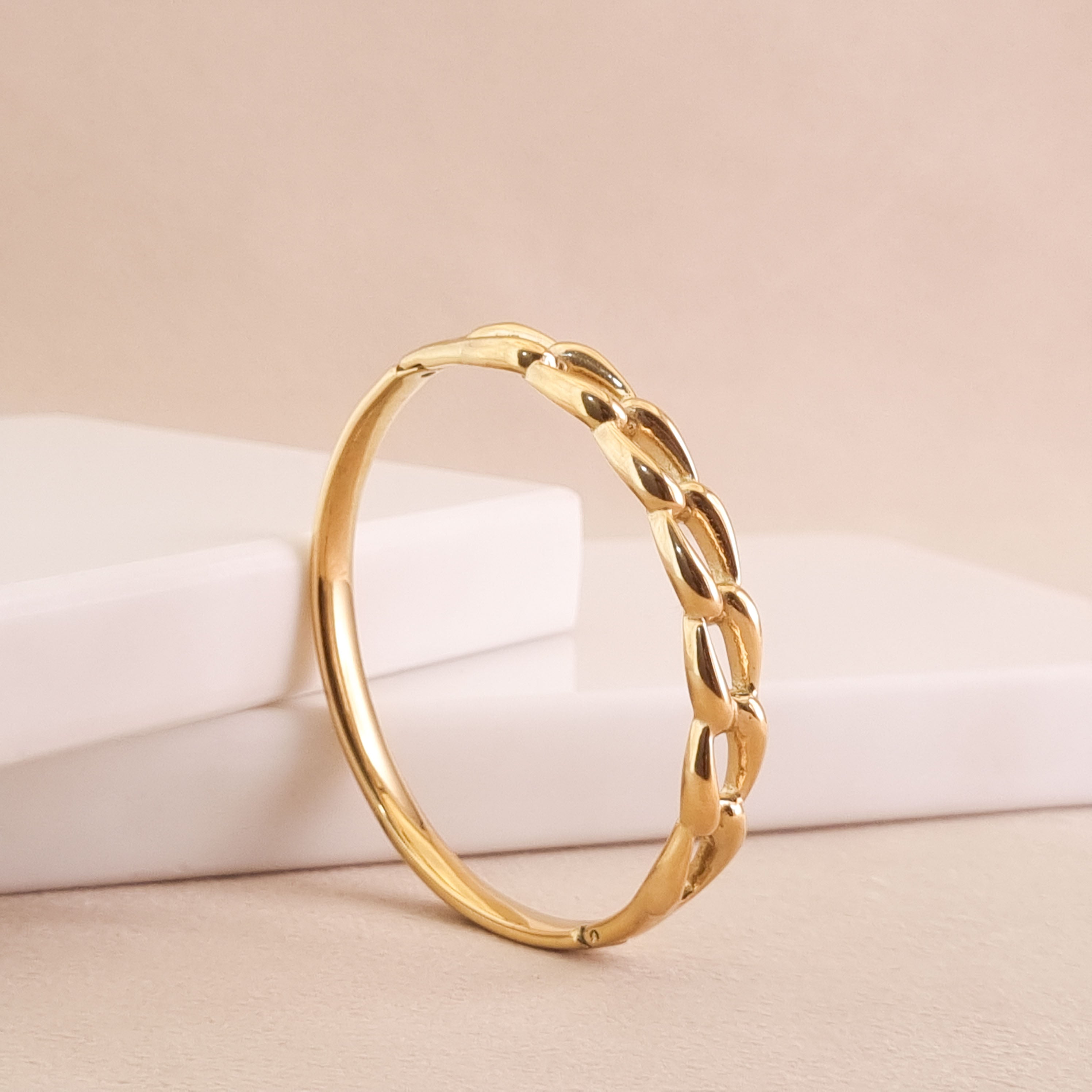 Baguette Luxe Bangle
