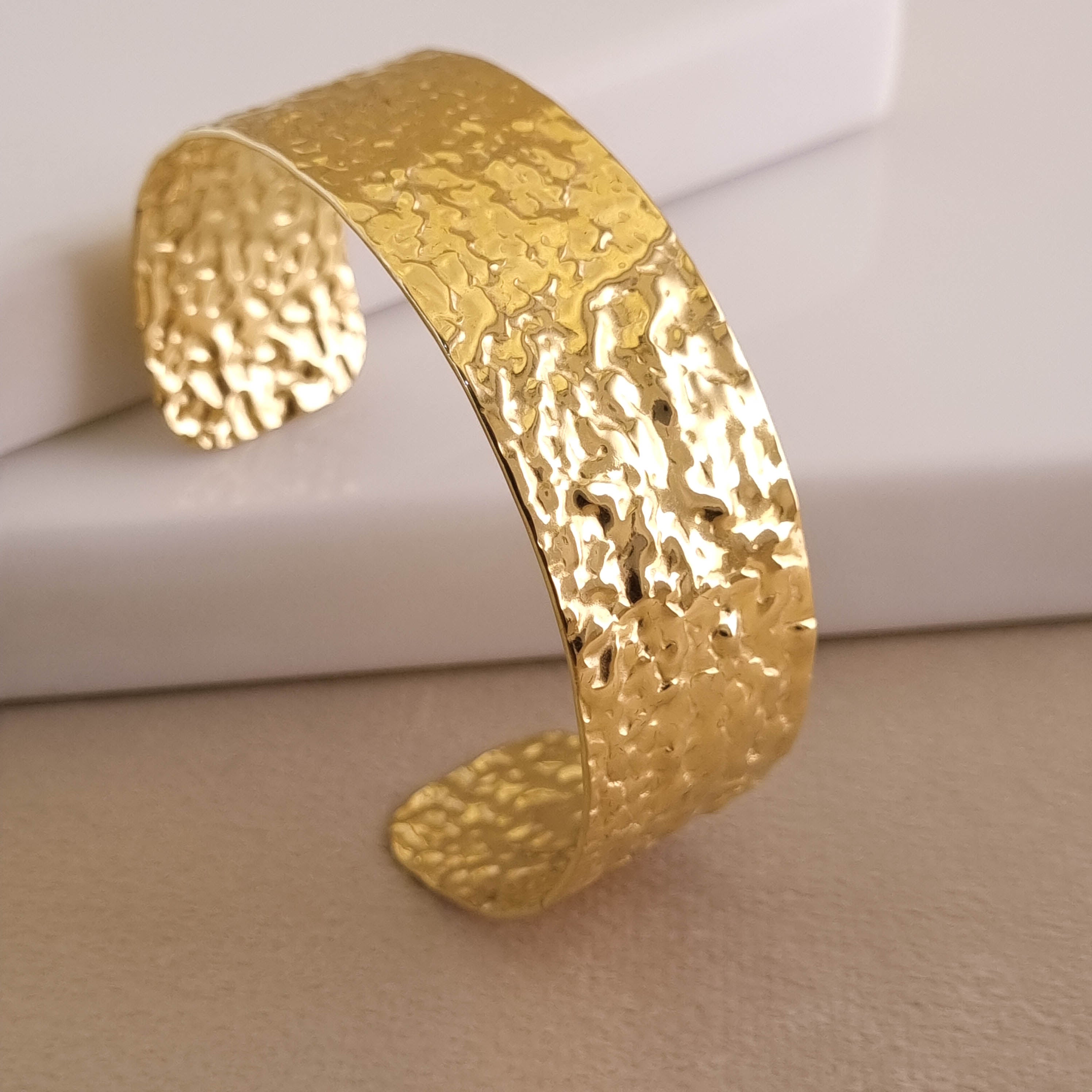 Classic Hammered Cuff