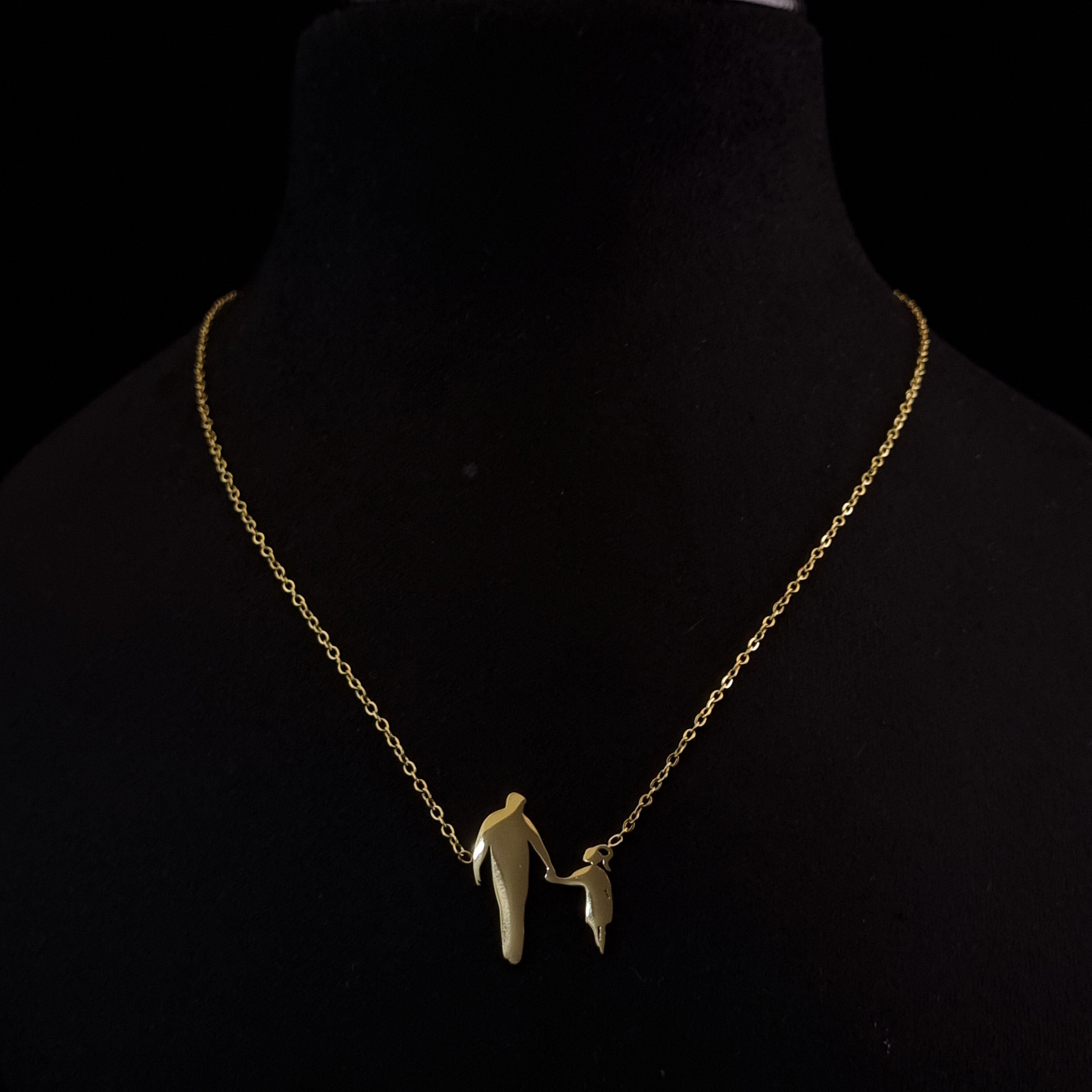 The Guiding Hand Necklace