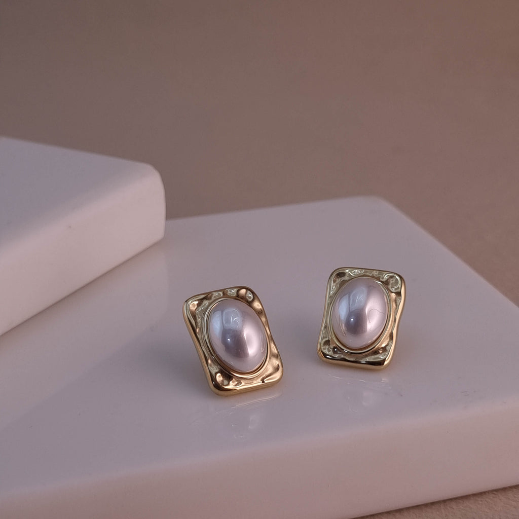 Halo Pearl Squares