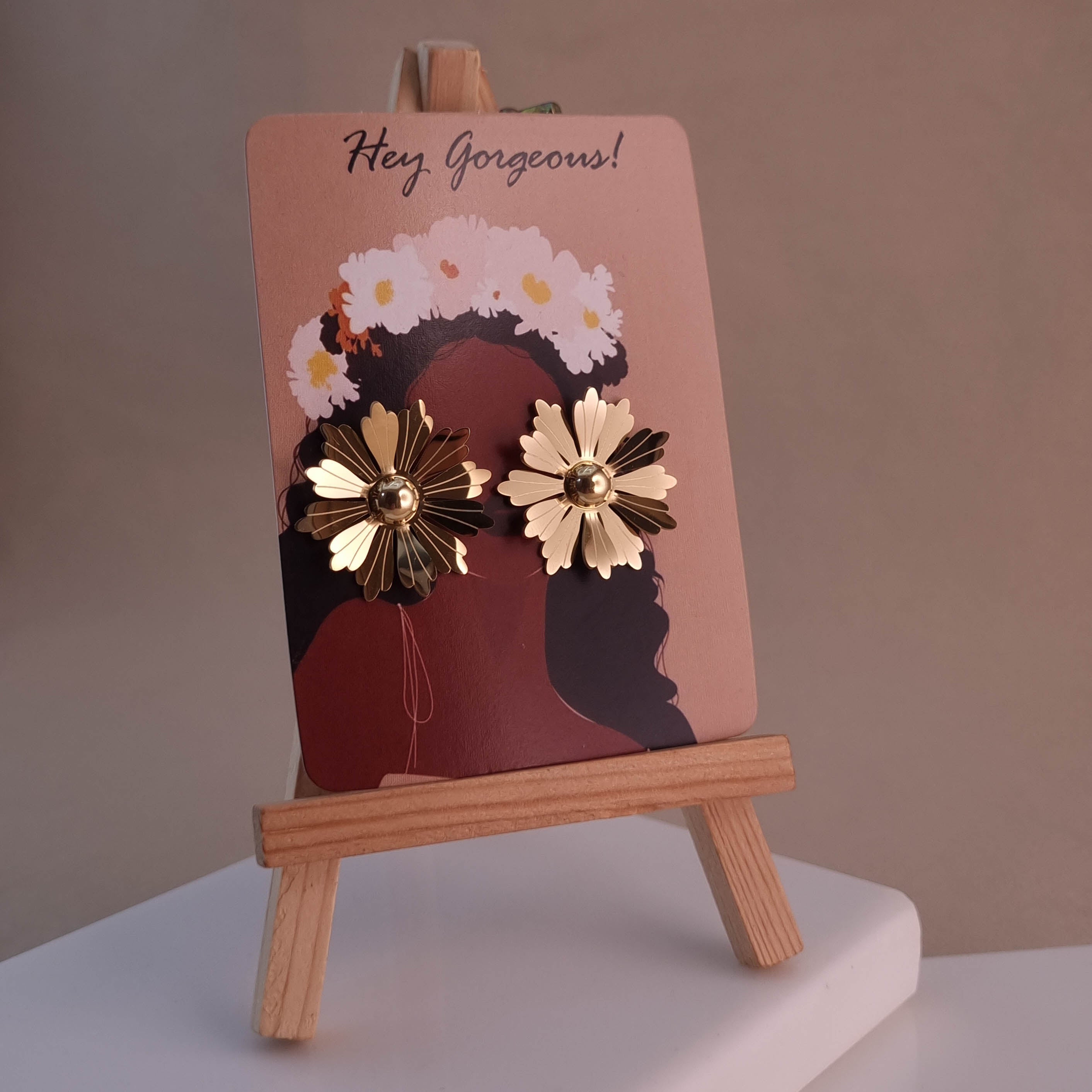 Golden Daisy Luxe