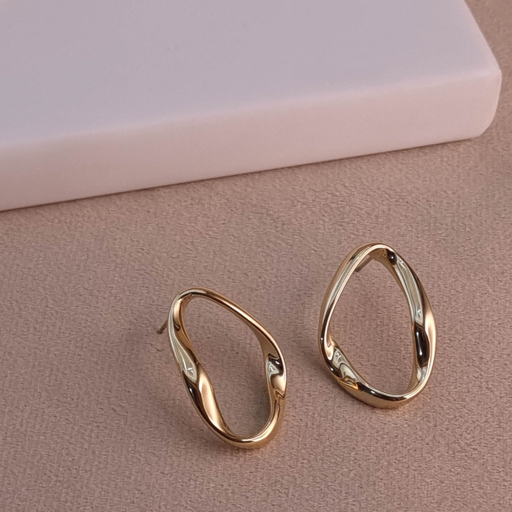 Auric Wave Hoops