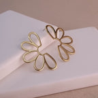 Golden Daisy Openwork Earrings