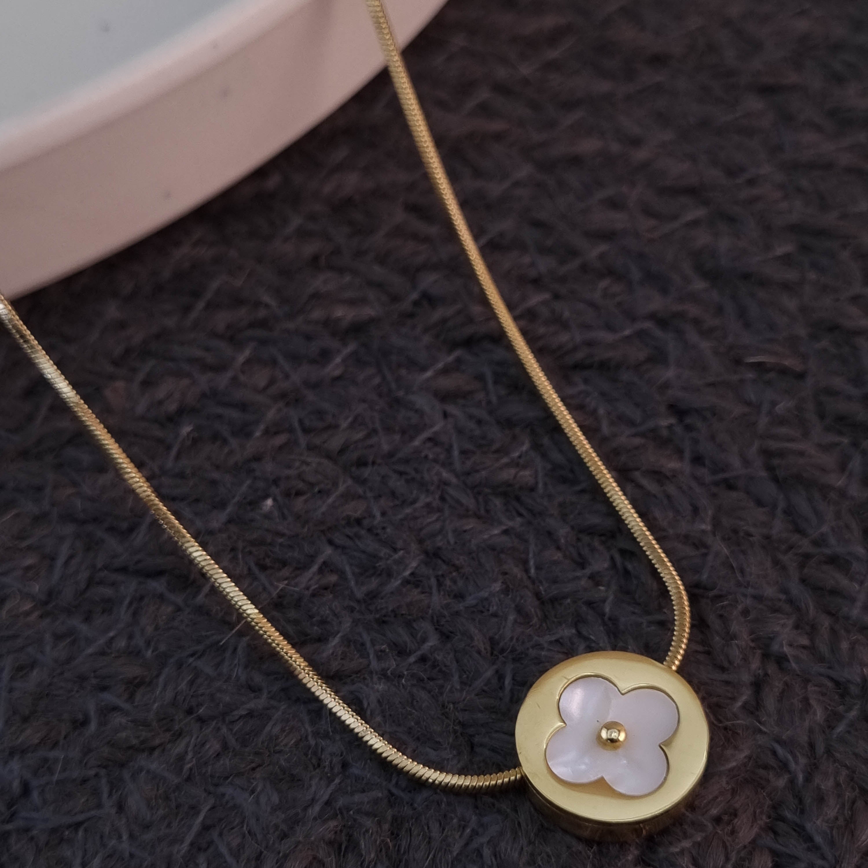 Radiant Clover Necklace