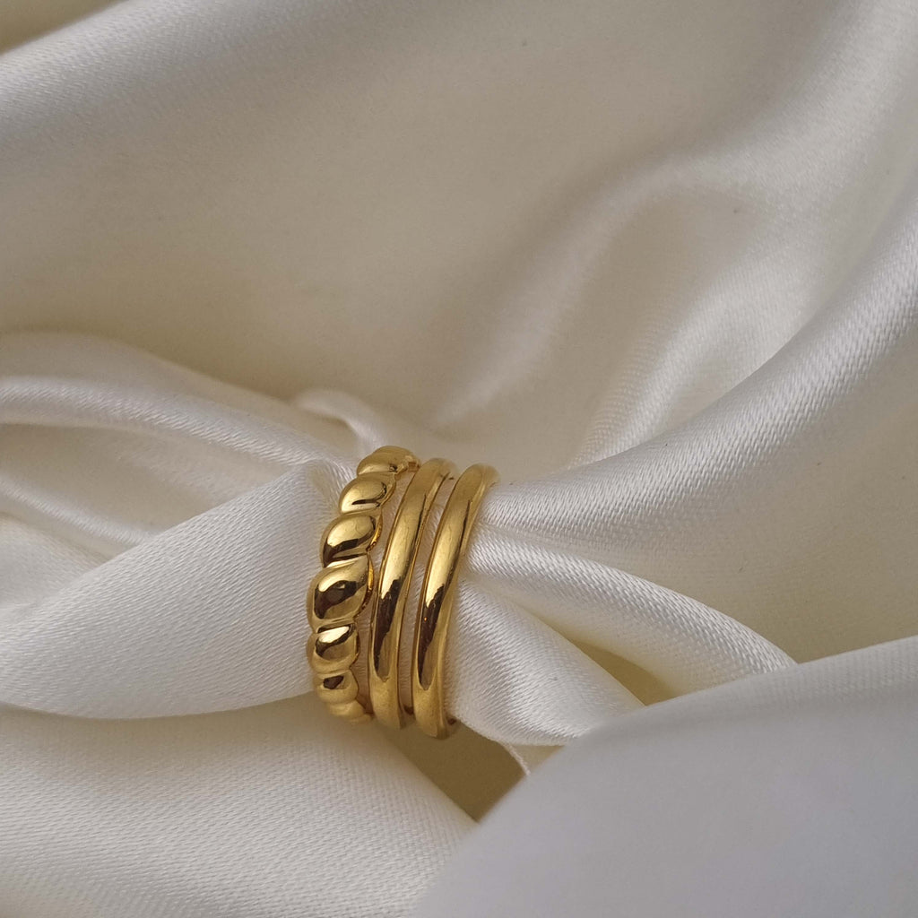 Luminous Cascade Ring