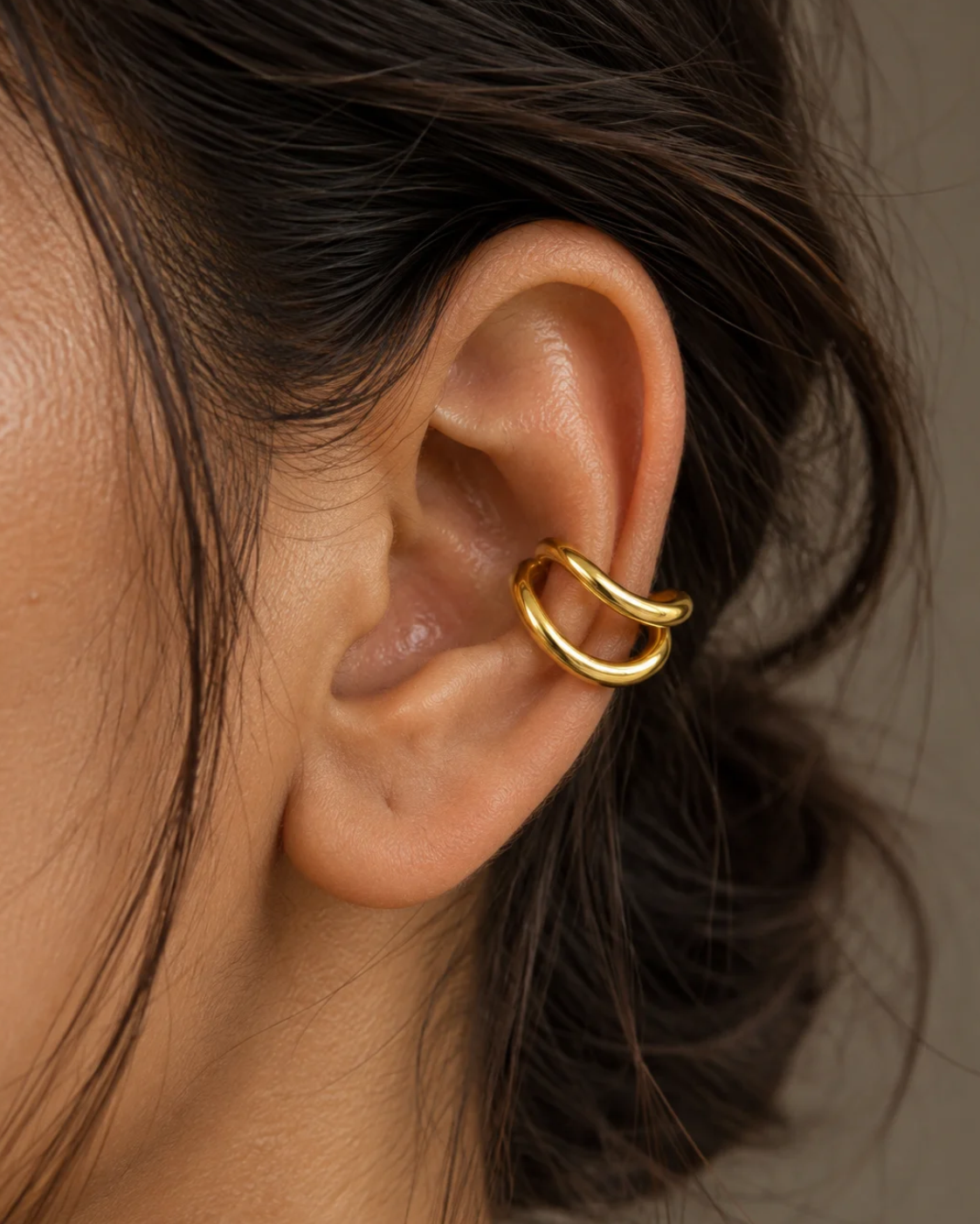 Fluid Wave Ear Cuff