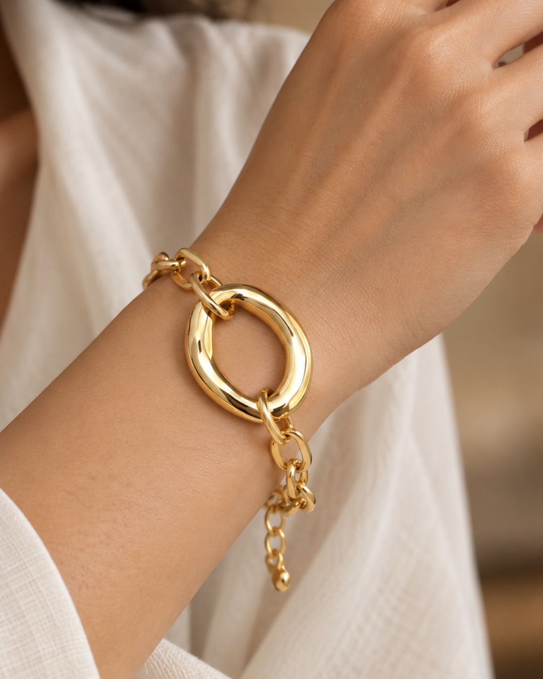 Molten Orbit Chain Bracelet
