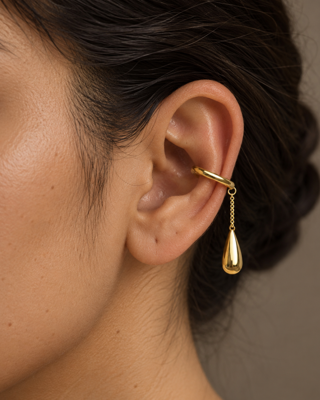 Molten Drop Chain Ear Cuff