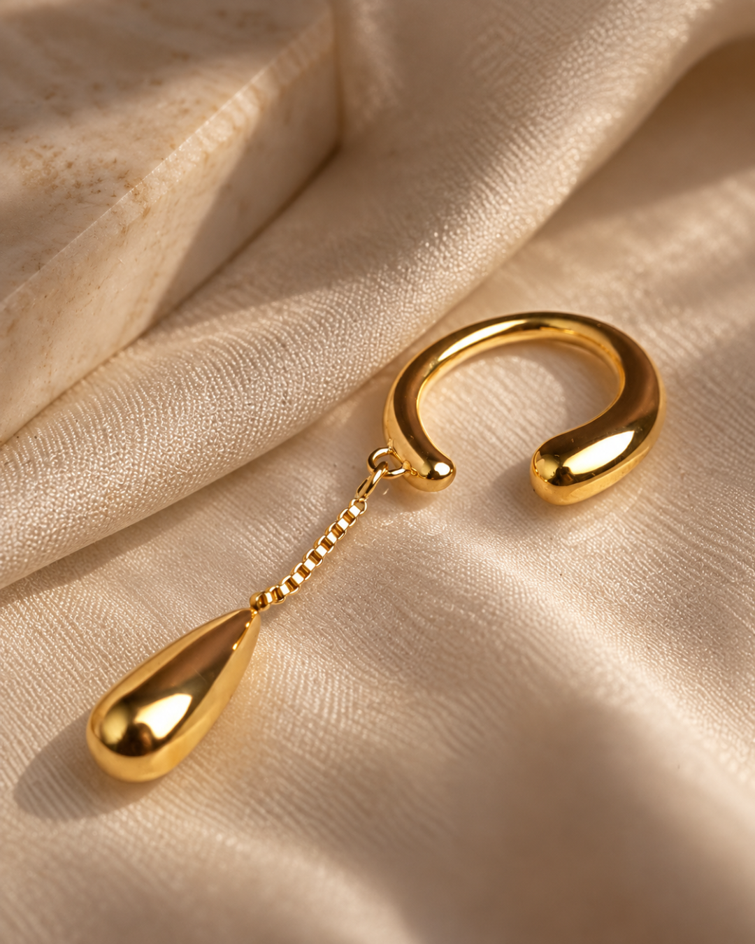 Molten Drop Chain Ear Cuff