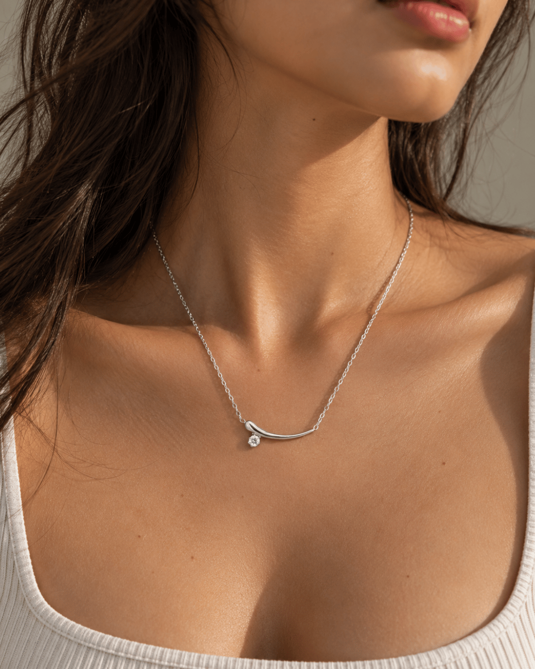 Molten Curve Solitaire Necklace