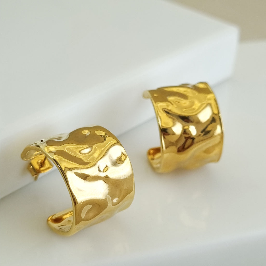 18K gold-plated hammered studs, waterproof gold earrings, anti-tarnish wide studs, hypoallergenic luxury jewelry, sculptural gold earrings, textured cuff earrings.