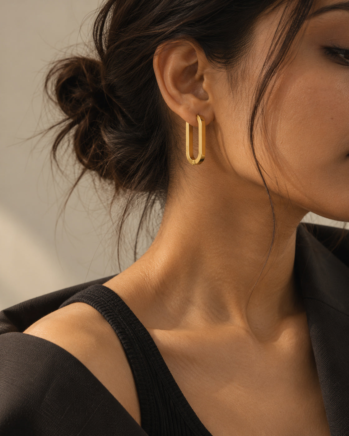Flat Edge Oblong Hoop Earrings