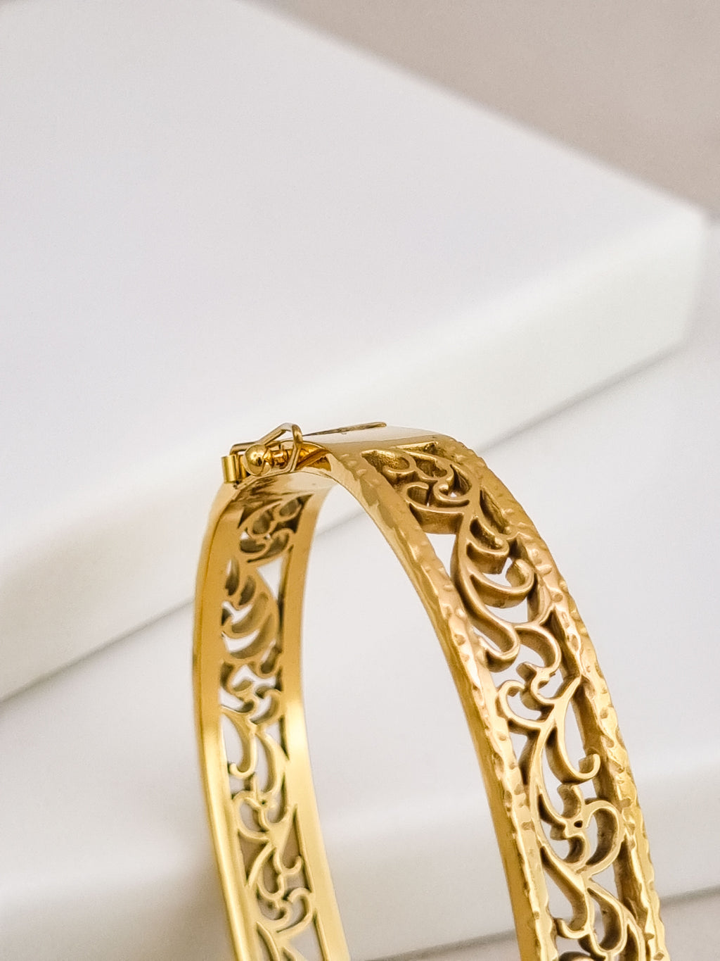 Arabesque Lace Cuff Bracelet
