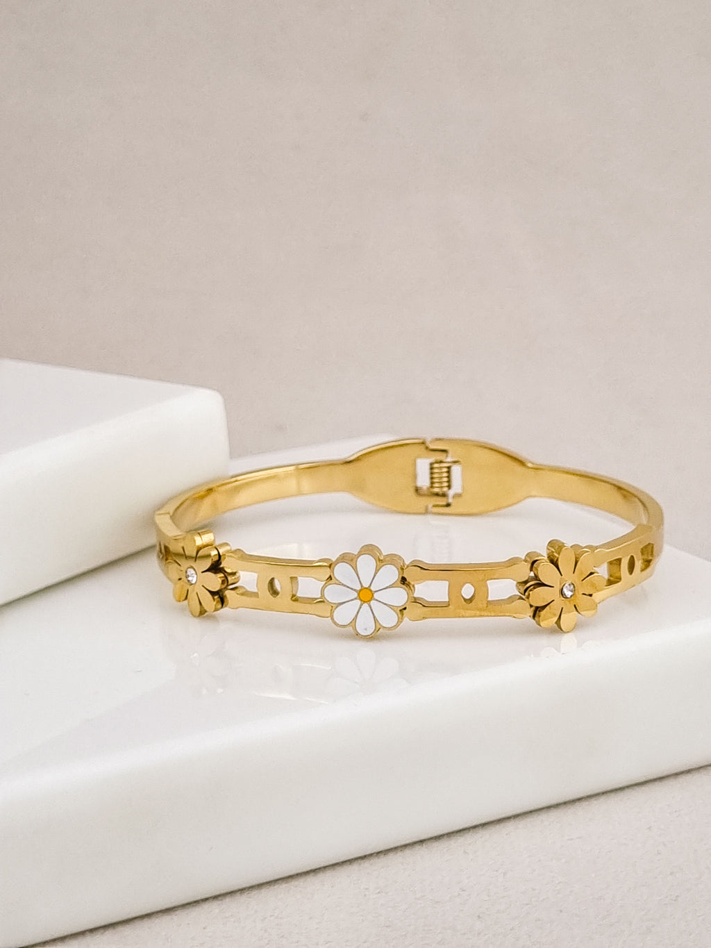 Daisy Bloom Spring Cuff Bracelet