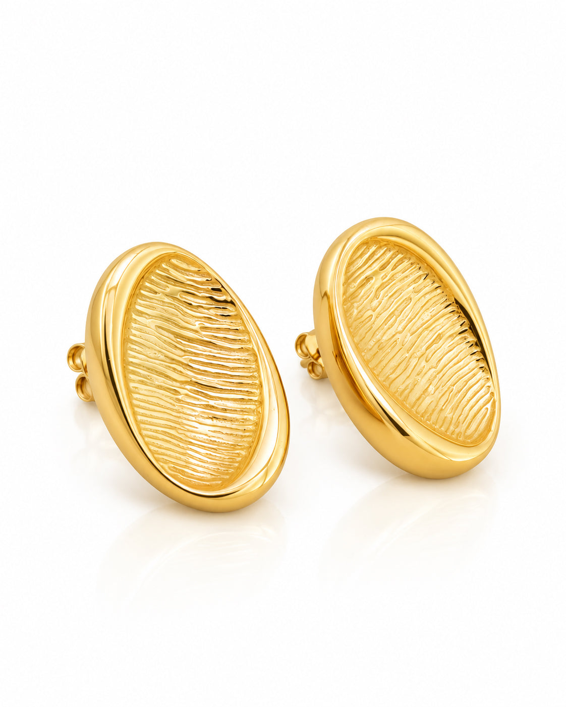 Ripple Oval Statement Stud Earrings