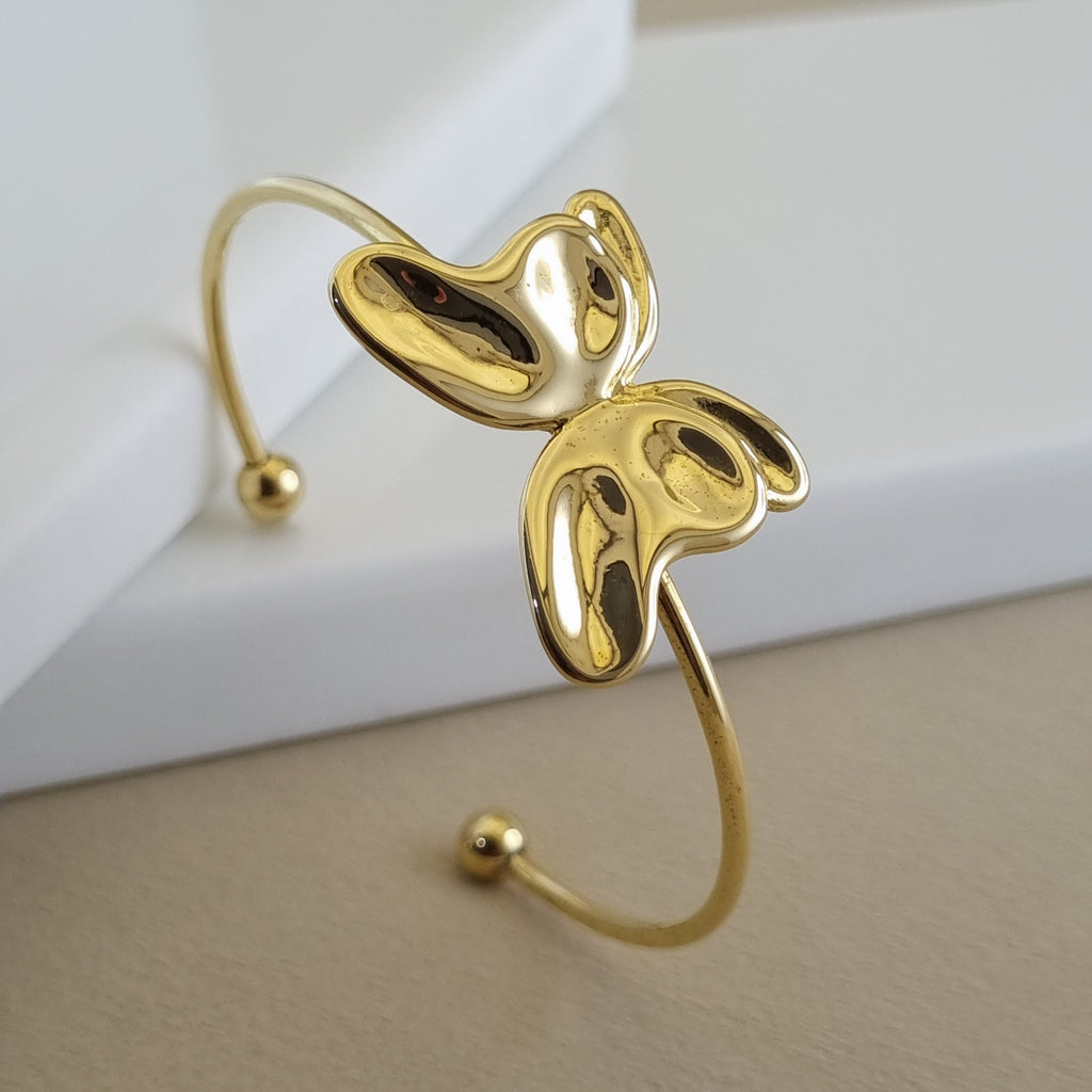 Bloom Flutter Open Bangle – Anti-Tarnish, 18K Gold Plated & Waterproof