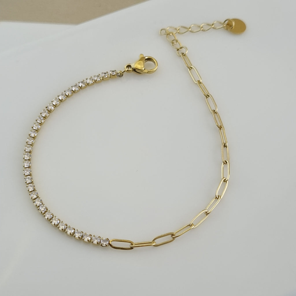 Mixed link gold bracelet, modern gold jewelry, durable gold plated accessories, hypoallergenic jewelry for women, unique gold gift.
