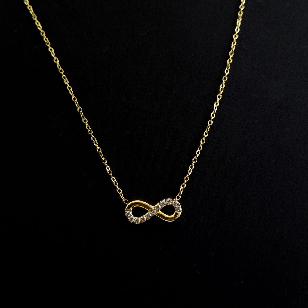 Gold infinity necklace, 18K gold plated pendant, waterproof gold jewelry, anti-tarnish crystal necklace, symbolic gold jewelry.