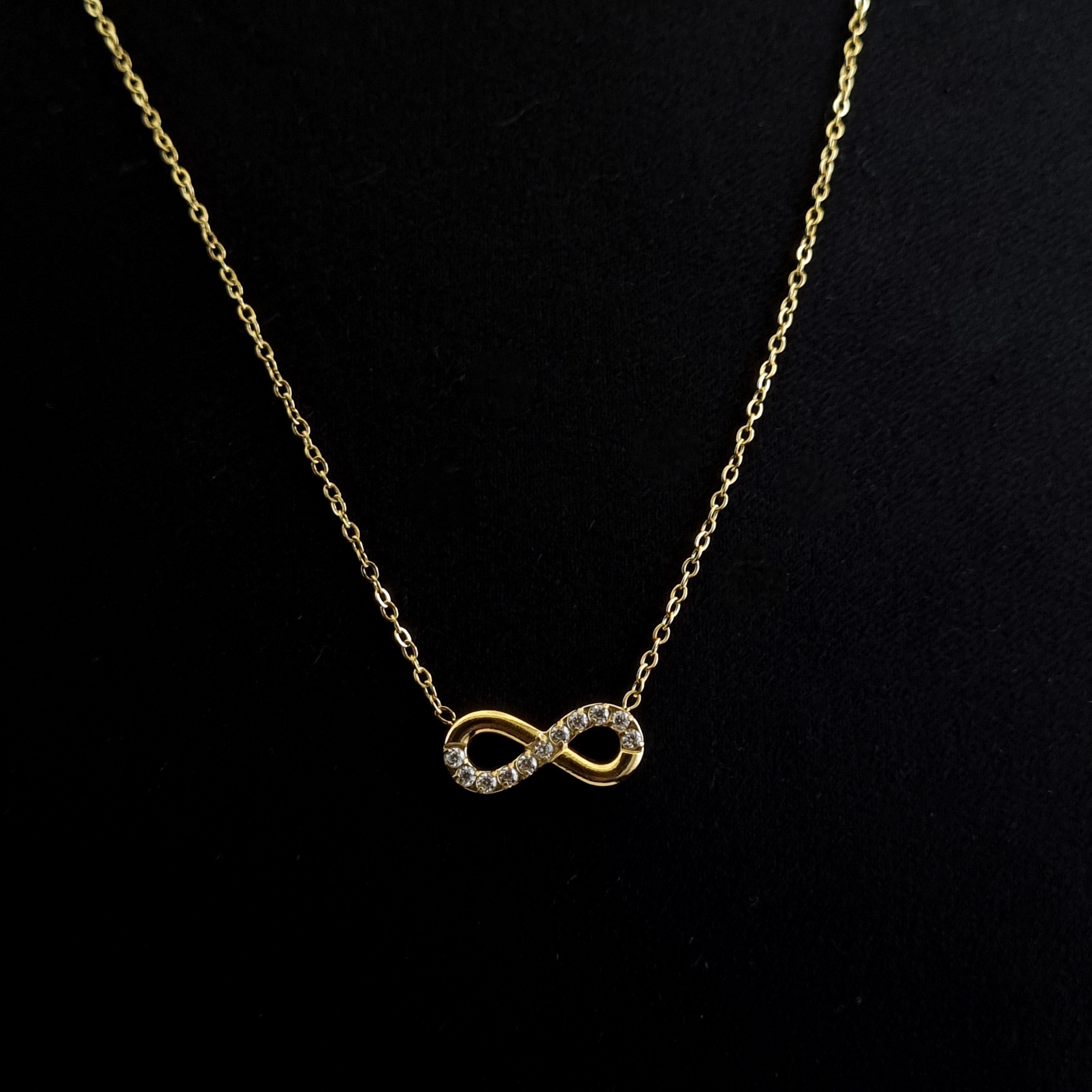 Gold infinity necklace, 18K gold plated pendant, waterproof gold jewelry, anti-tarnish crystal necklace, symbolic gold jewelry.