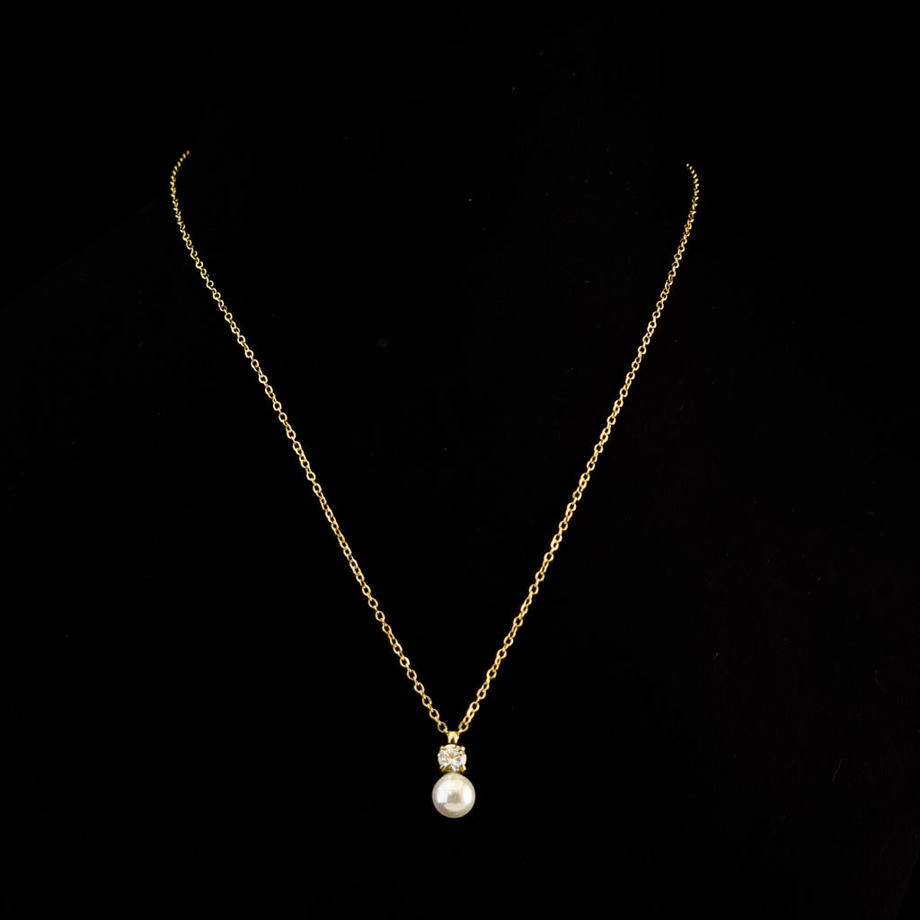 Serene Pearl Drop Necklace