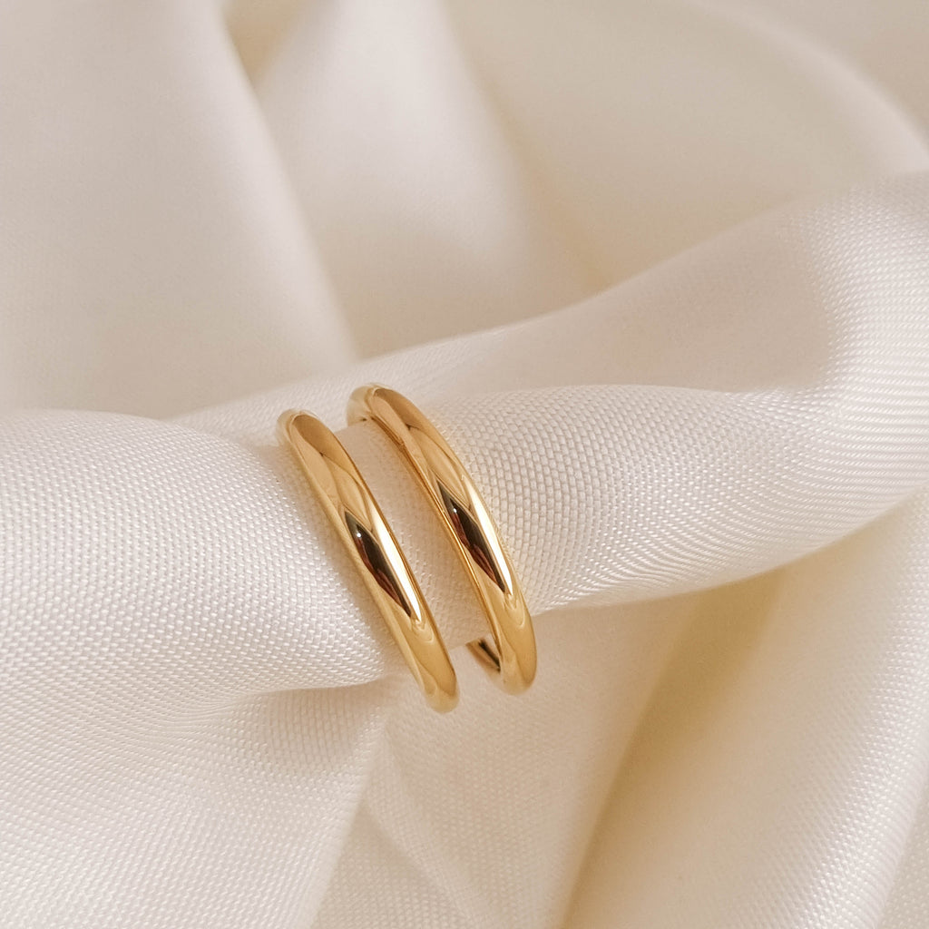 Minimalist Duet Ring