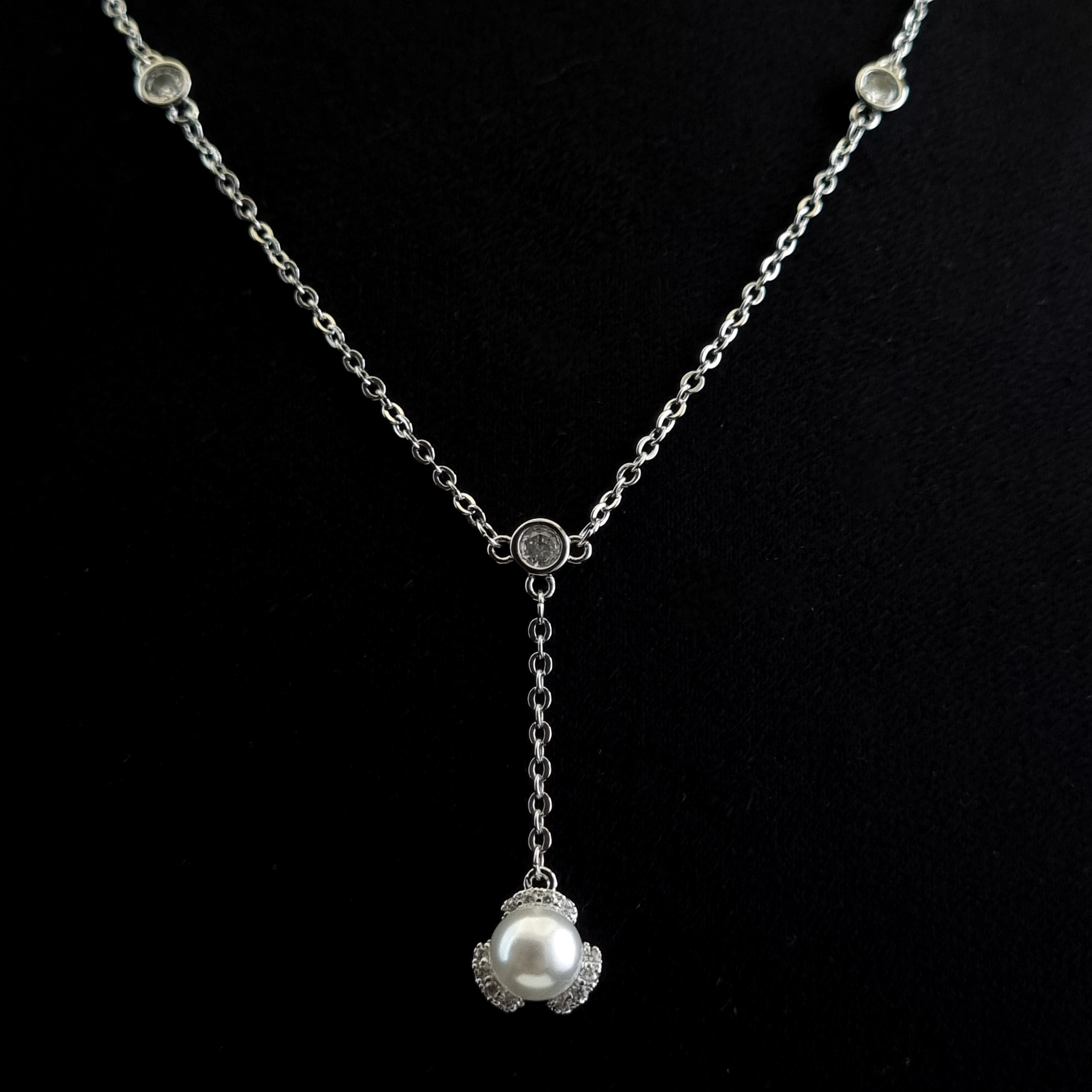 Luminous Pearl Halo Lariat – Anti-Tarnish, Rhodium Plated & Waterproof