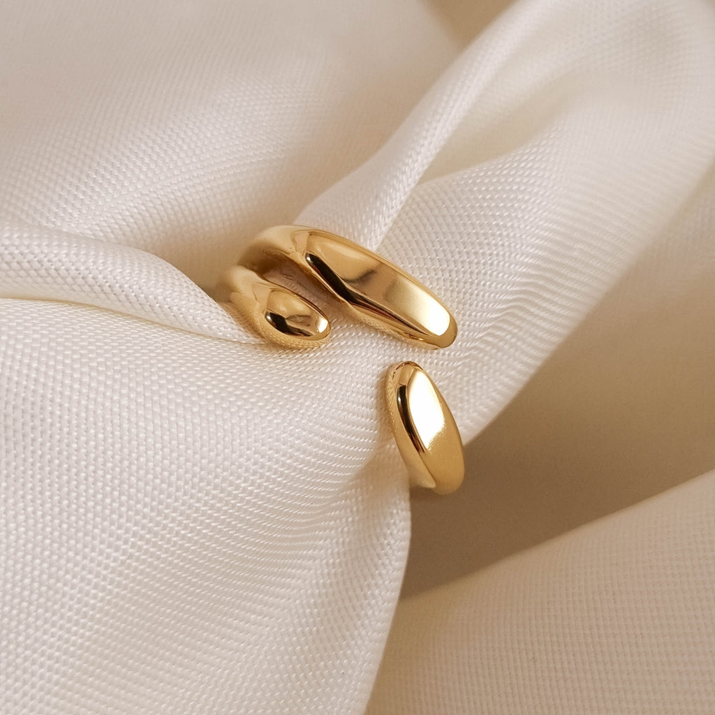 Sculptural Aura Ring