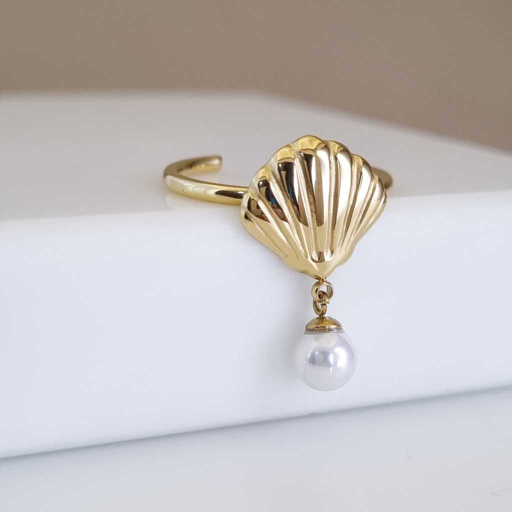 Scallop Shell Pearl Drop Ring – Size Adjustable, 18K Gold Plated & Waterproof