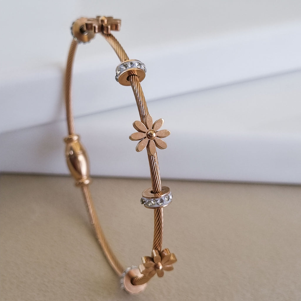 Floral Twisted Cable Bracelet – Anti-Tarnish, 18K Rose Gold Plated & Waterproof