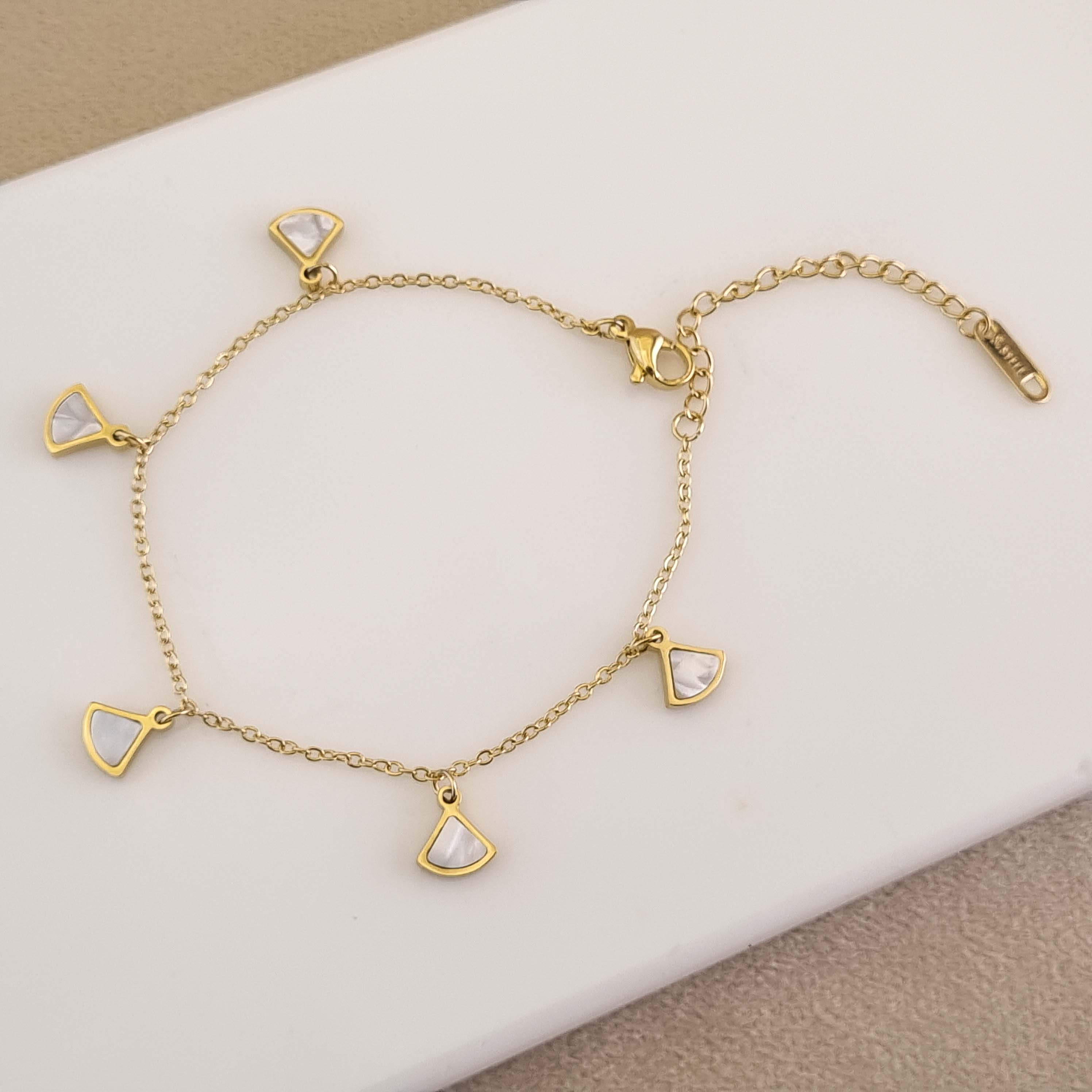 Moonpetal Bracelet