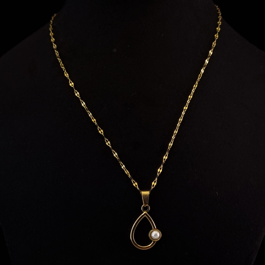 Lustre Drop Necklace