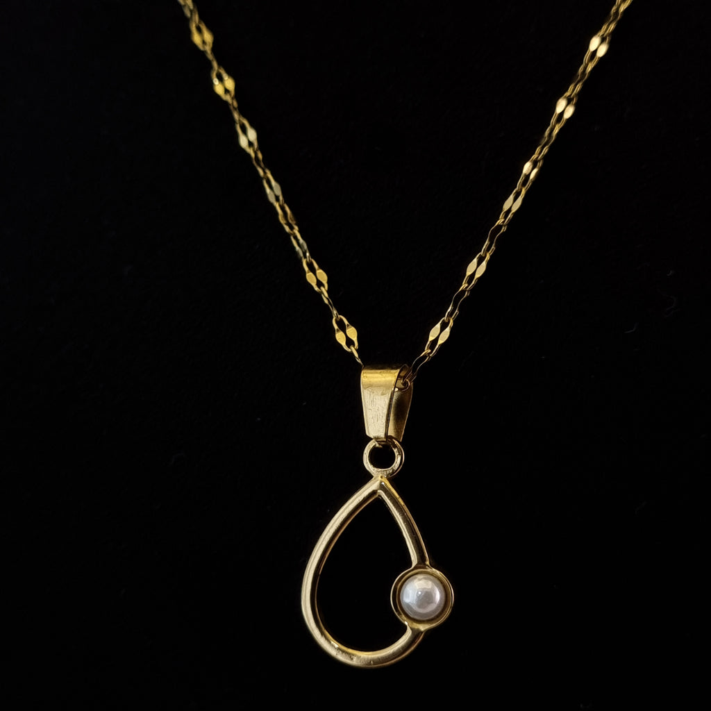 Lustre Drop Necklace