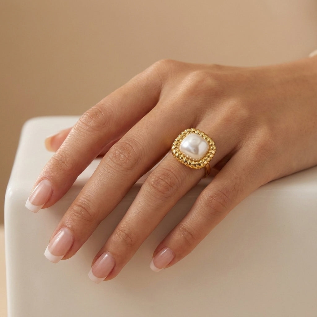 Adjustable pearl ring, 18K gold plated cocktail ring, waterproof statement jewelry, anti-tarnish pearl ring, vintage-inspired gold ring.