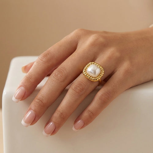 Adjustable pearl ring, 18K gold plated cocktail ring, waterproof statement jewelry, anti-tarnish pearl ring, vintage-inspired gold ring.