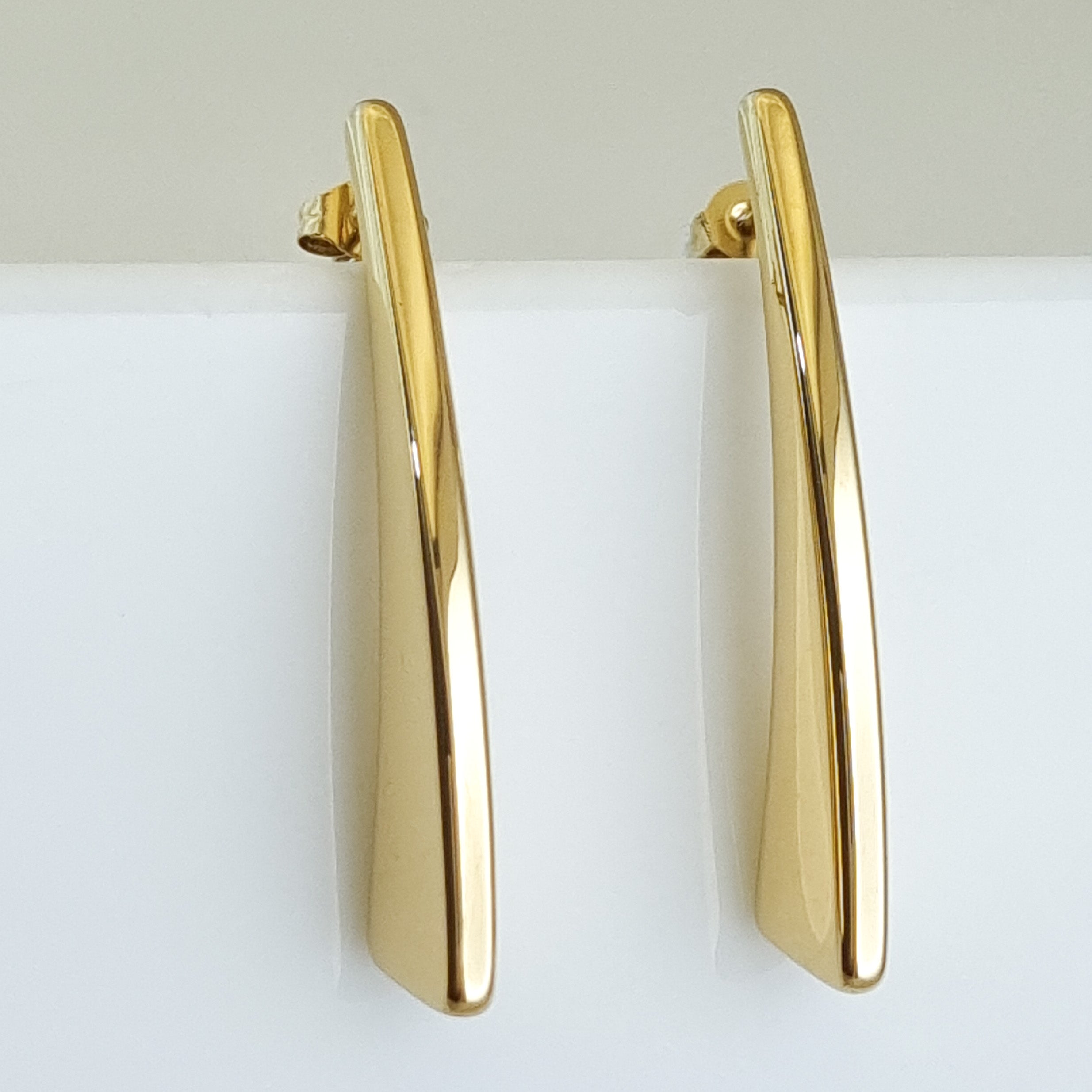 Aura Prism Drop Earrings