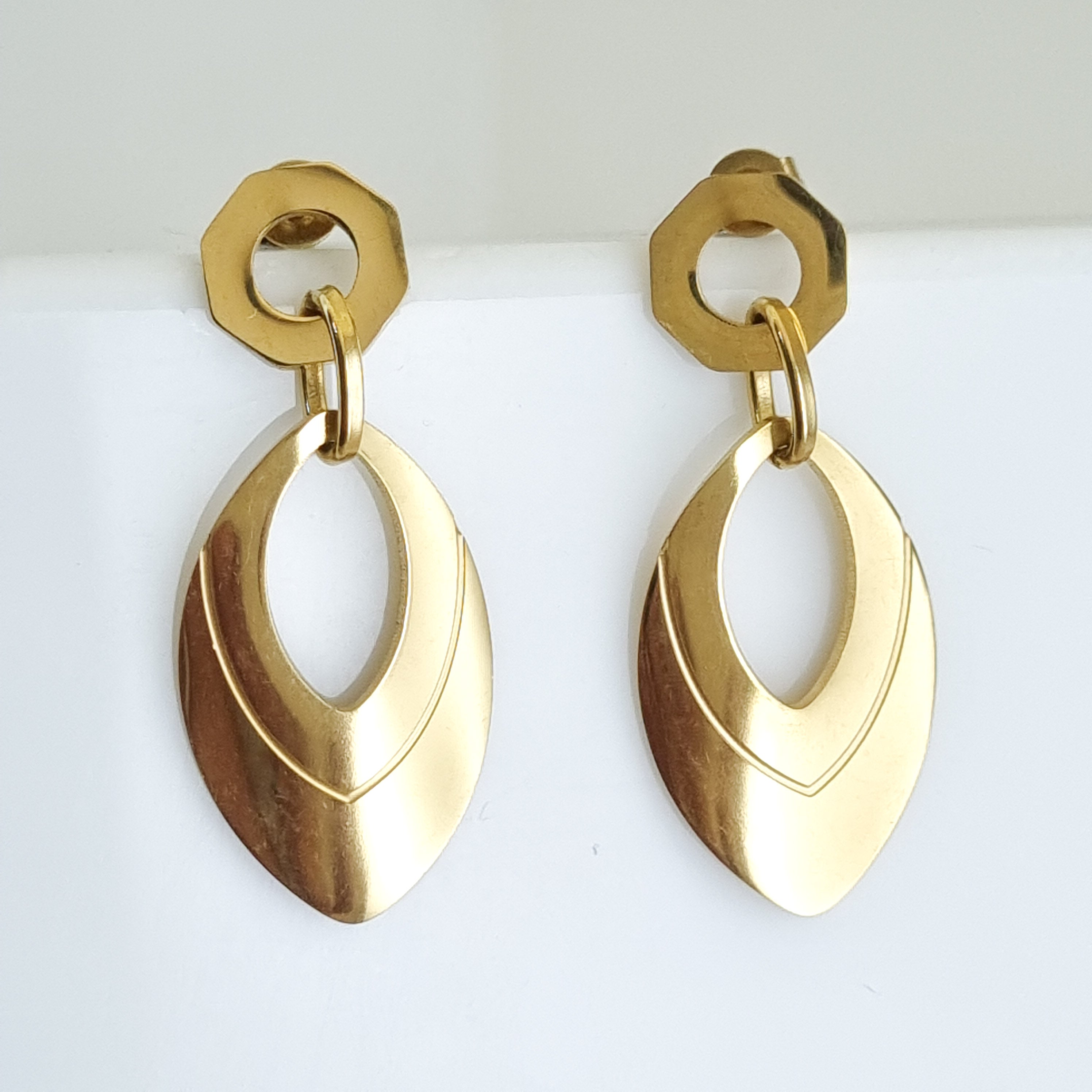 Marquise Kinetic Drop Earrings – 18K Gold Plated, Waterproof & Hypoallergenic