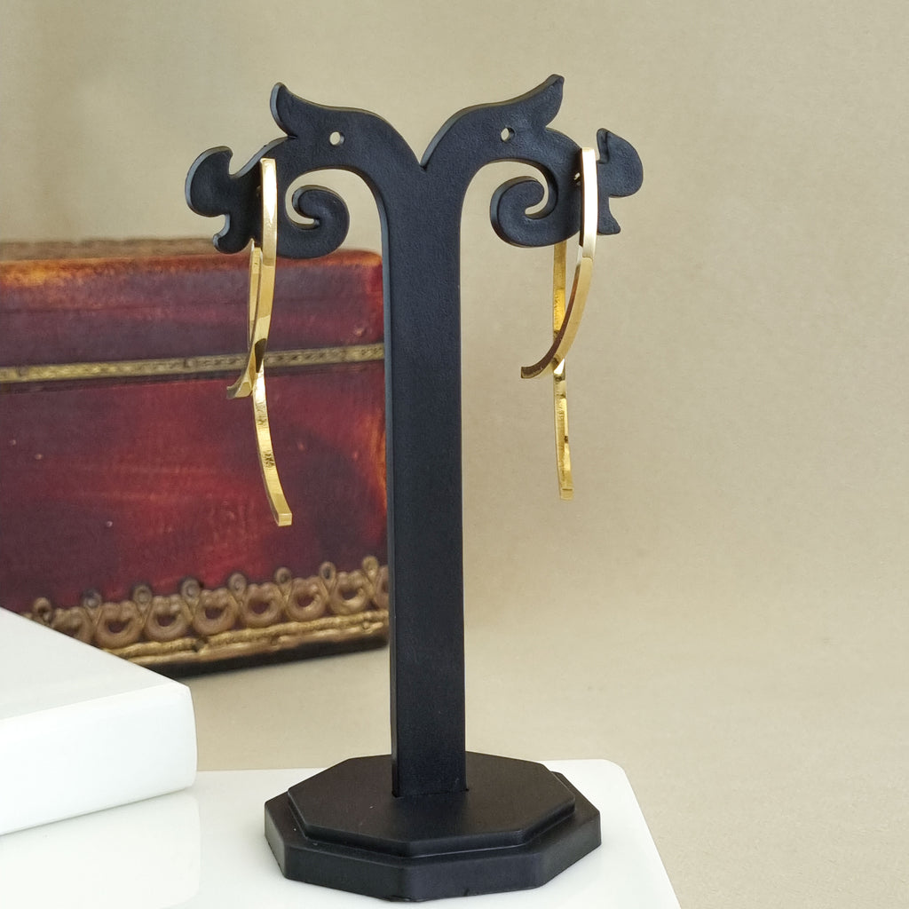 18K gold-plated drop earrings, waterproof gold earrings, anti-tarnish statement drops, hypoallergenic luxury jewelry, sculptural gold earrings, vertical linear earrings.